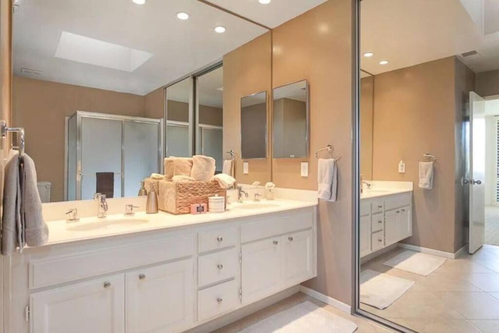 Private Country Club Condo On Awesome Golf Course! Palm Desert Zewnętrze zdjęcie